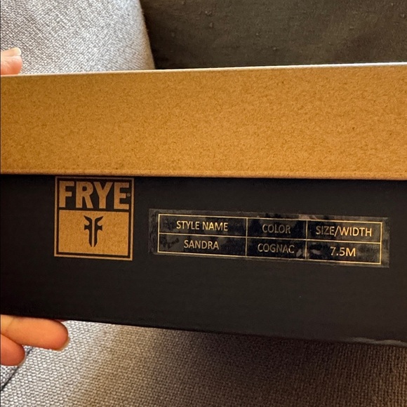 NWT $260 FRYE Sandra Cognac Brown Suede Heeled Western Chelsea Booties Sz 7.5 - Picture 7 of 10